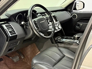 LAND ROVER DISCOVERY  2019 YEAR 2.0T SE 2019