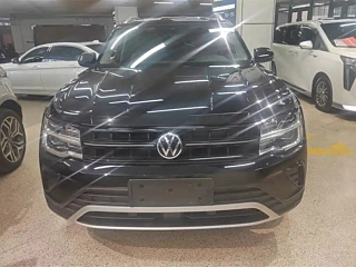 VOLKSWAGEN TOURAN  2022