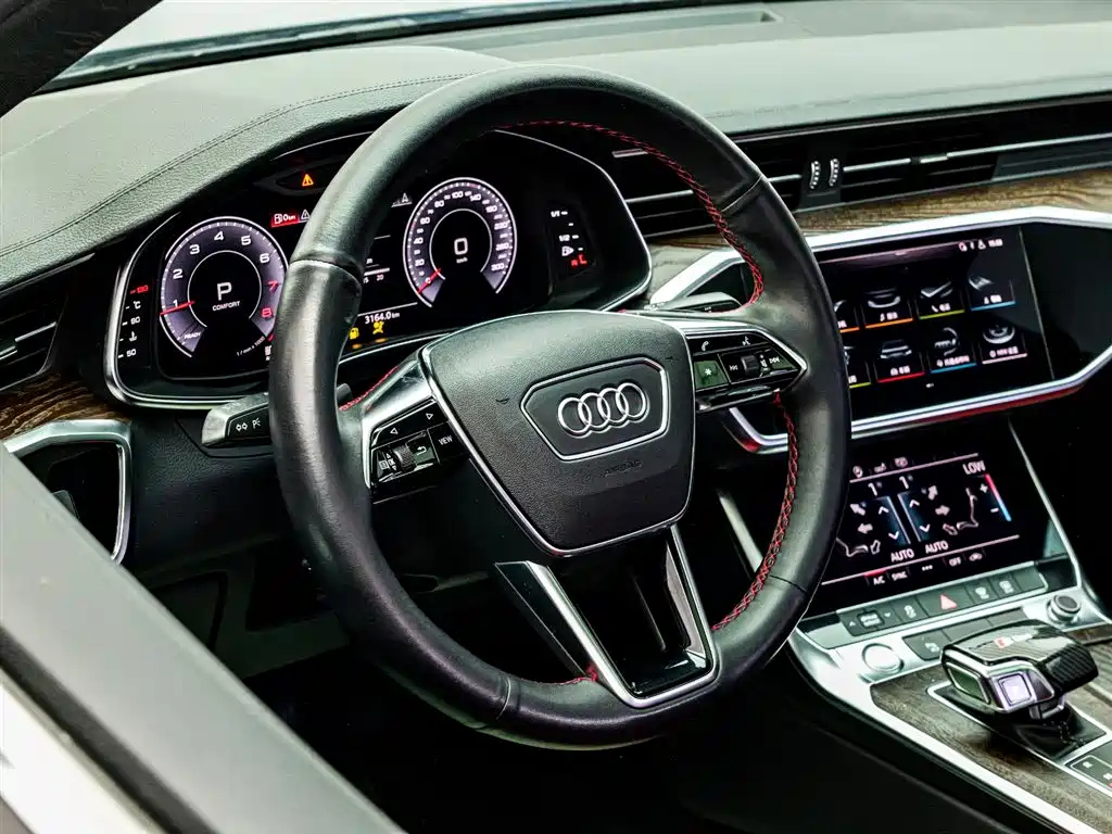 AUDI A6L 2019