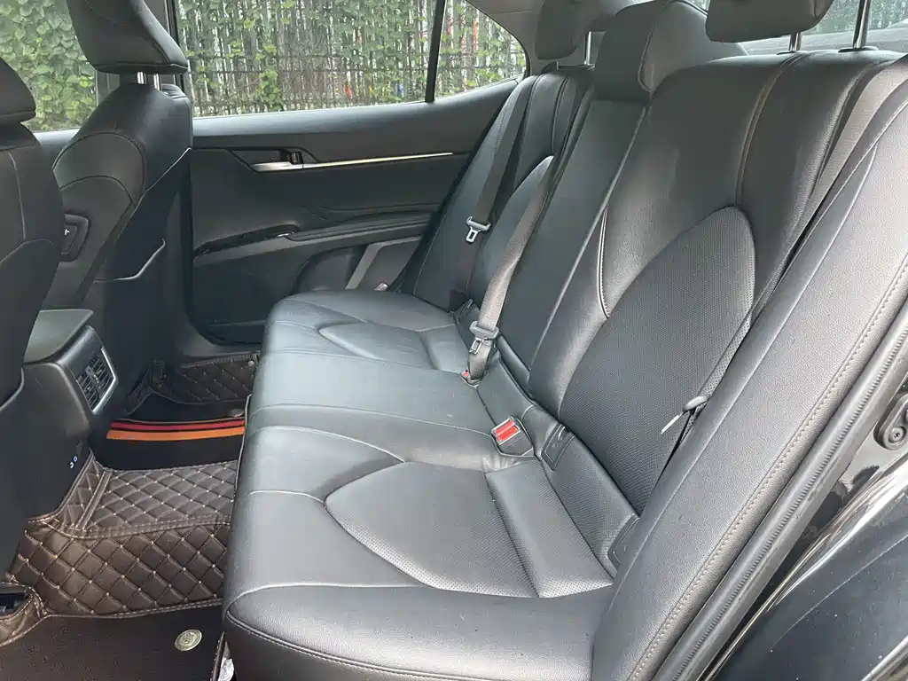 TOYOTA CAMRY 2023