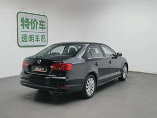 VOLKSWAGEN SAGITAR 2015