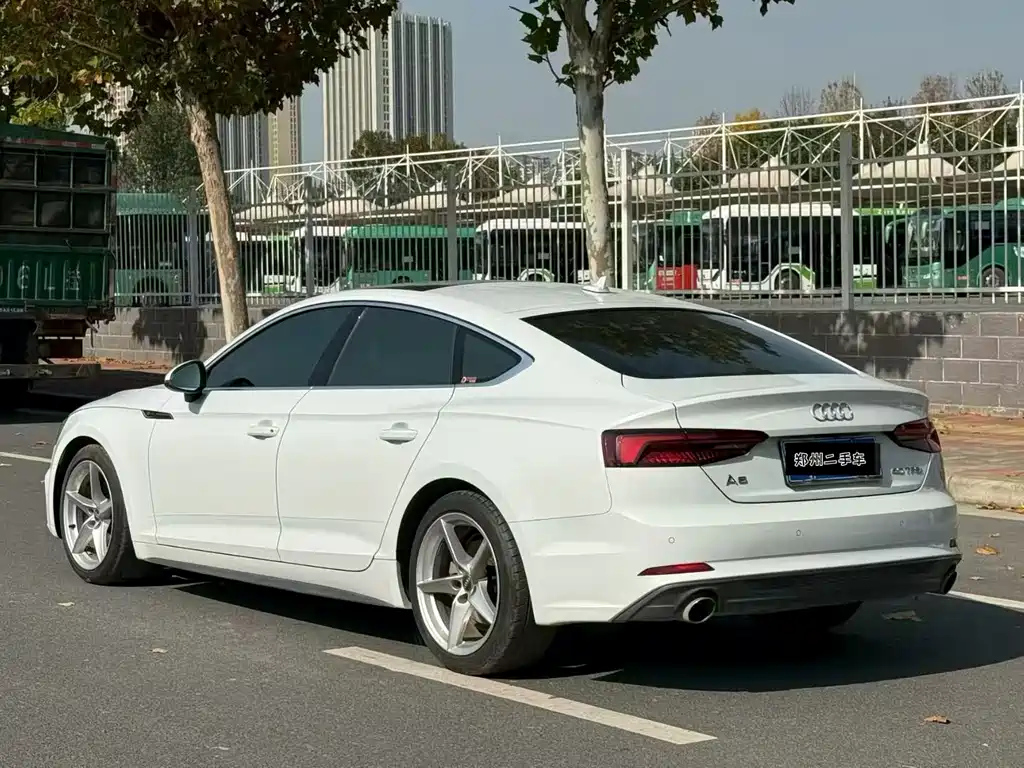AUDI A5 2018