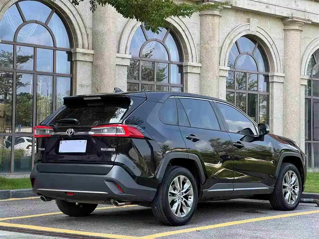 TOYOTA WILDLANDER 2023