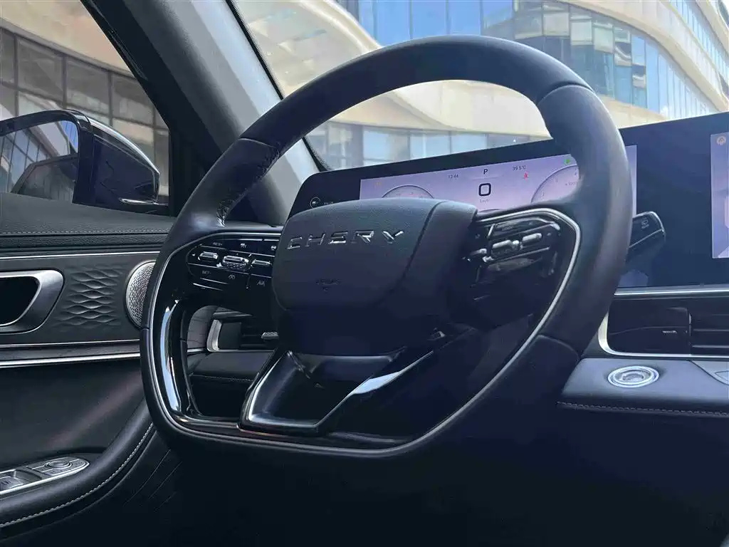 CHERY TIGGO 8 PRO 2025