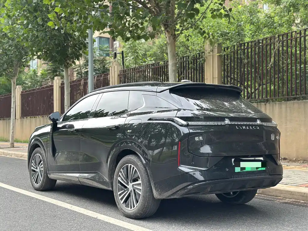 LYNK&CO 08 NEW ENERGY 2023