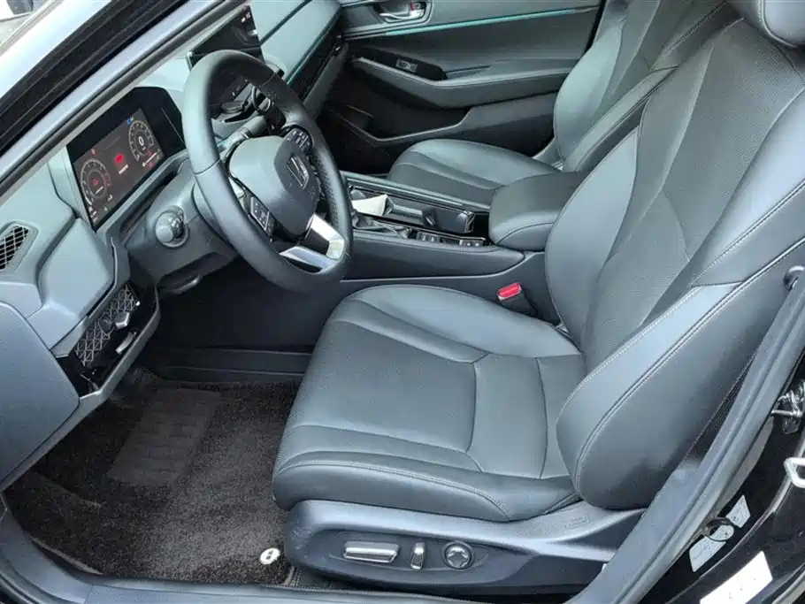 HONDA ACCORD 2025