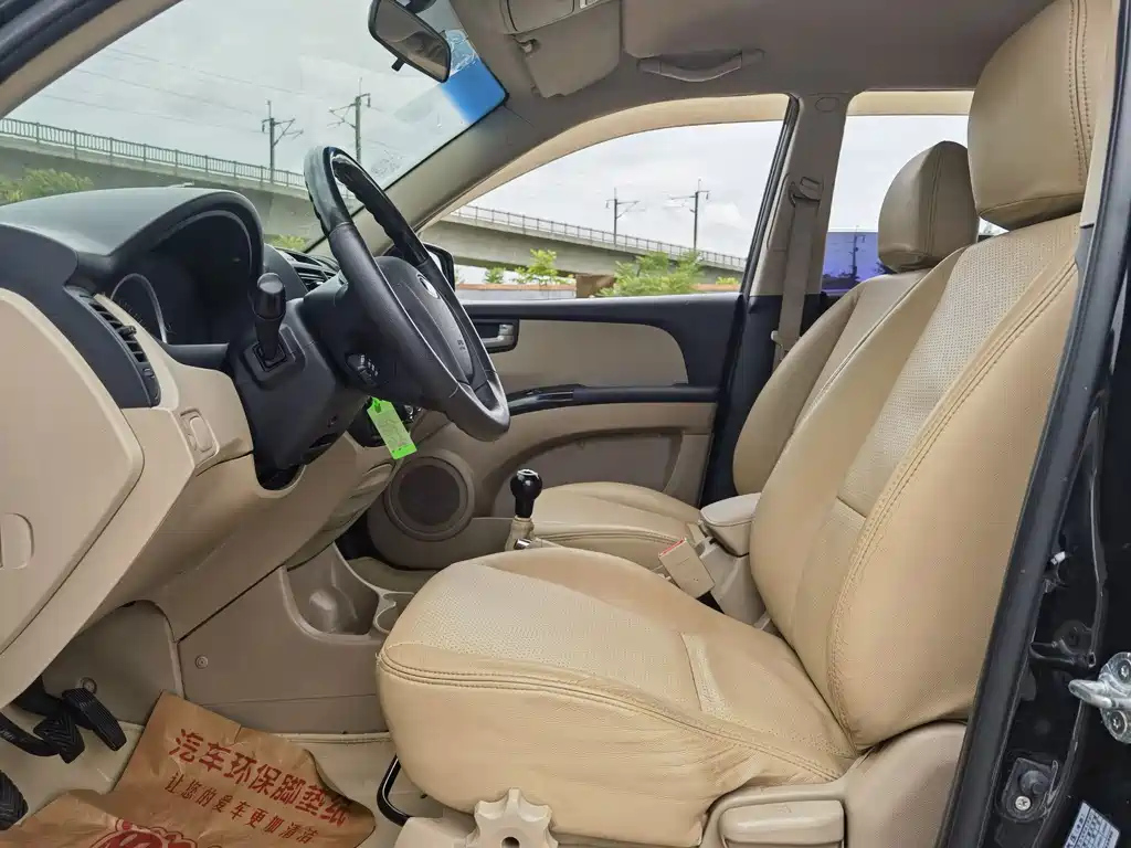 KIA SPORTAGE 2013