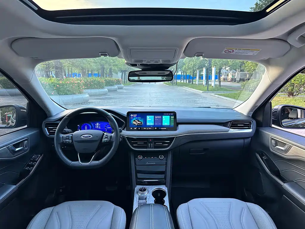 FORD ESCAPE 2021