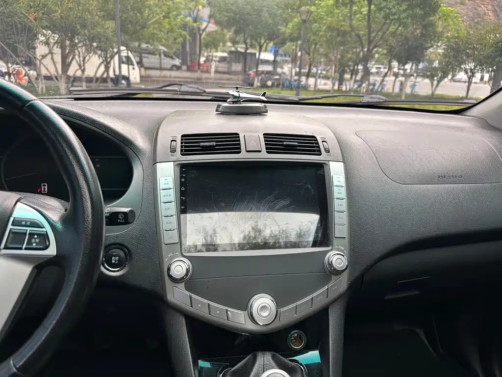 BYD S6 2014