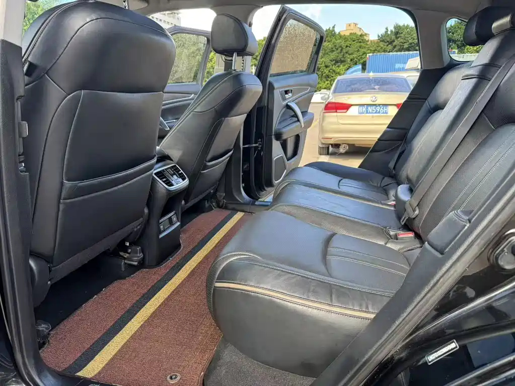 HONDA AVANCIER 2020