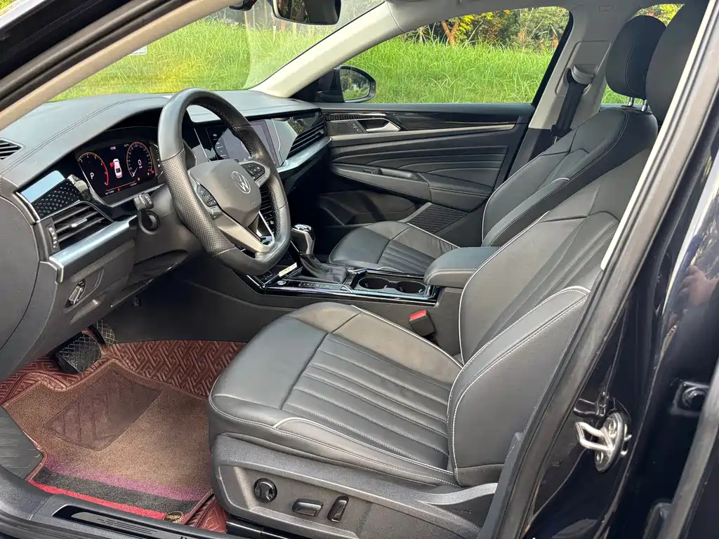 VOLKSWAGEN PASSAT 2022