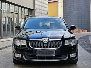 SKODA SUPERB 2009
