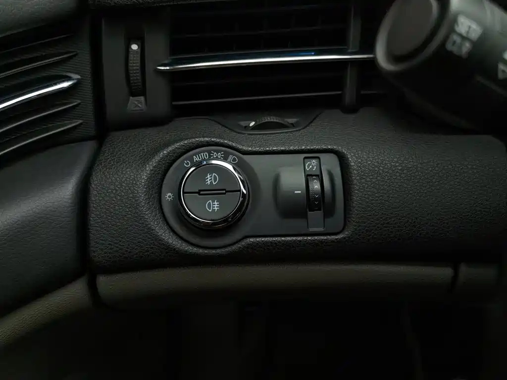 CHEVROLET MALIBU 2014