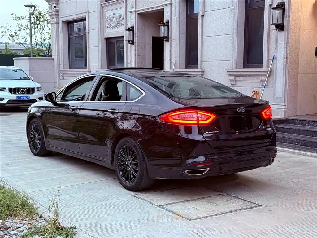 FORD MONDEO 2014