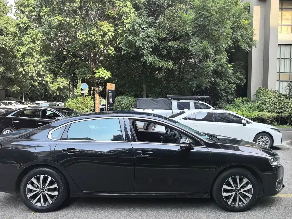 CITROEN C6 2021