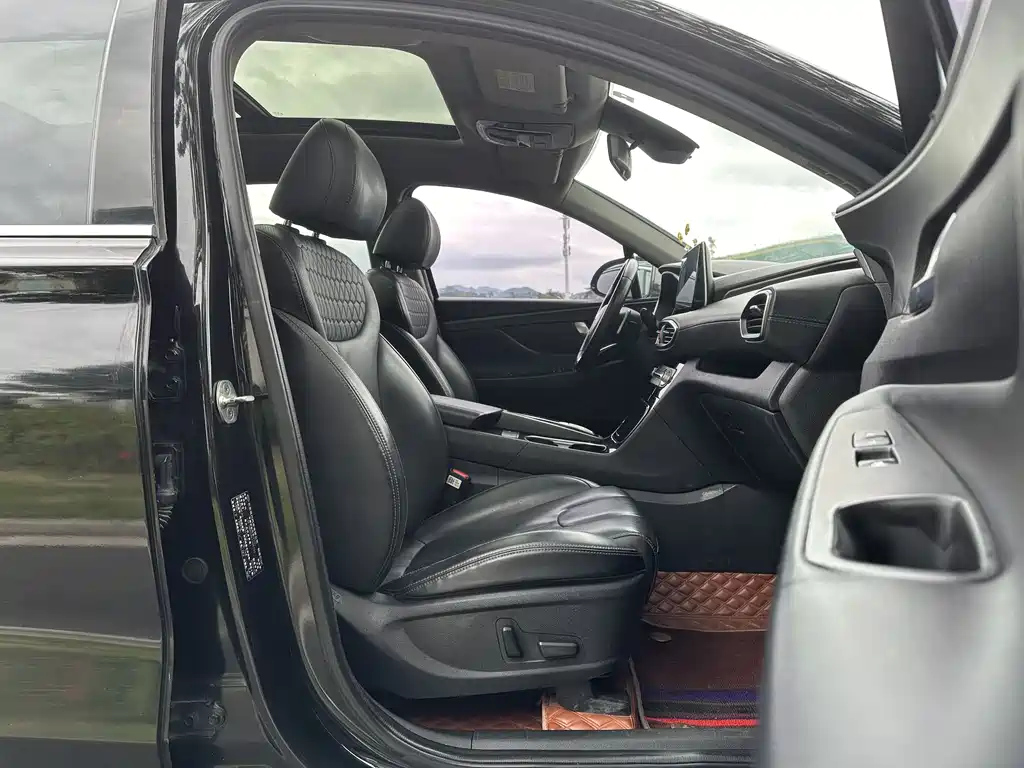 HYUNDAI SANTA FE 2020