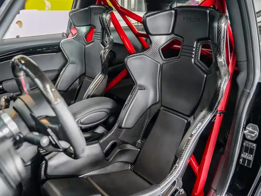 MINI JCW 2022