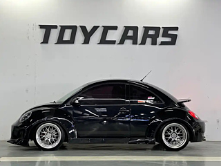 VOLKSWAGEN BEETLE 2010