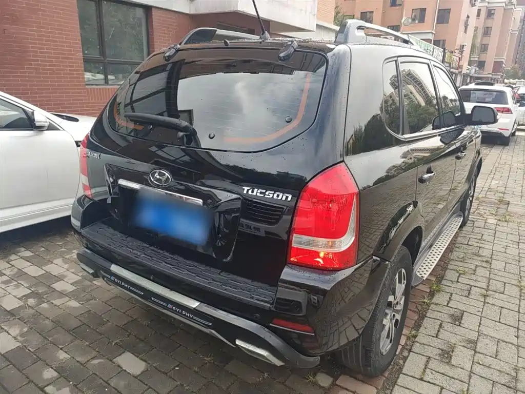 HYUNDAI TUCSON 2013