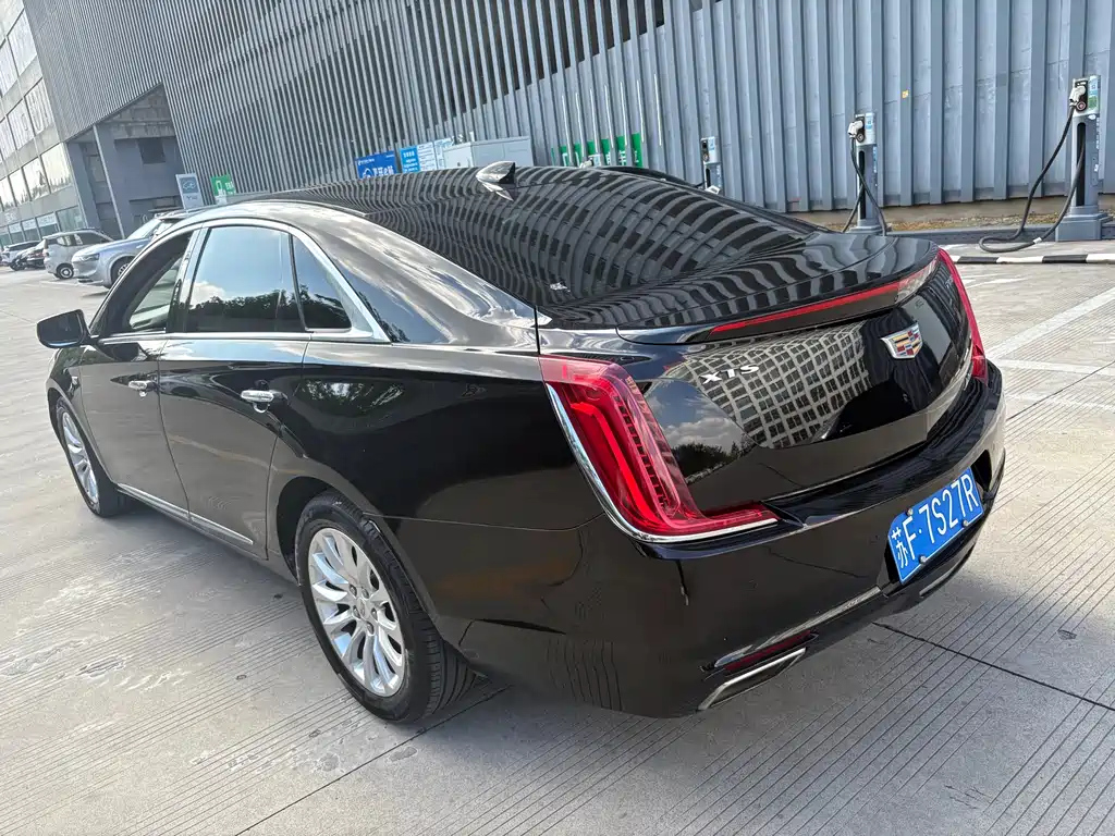 CADILLAC XTS 2018