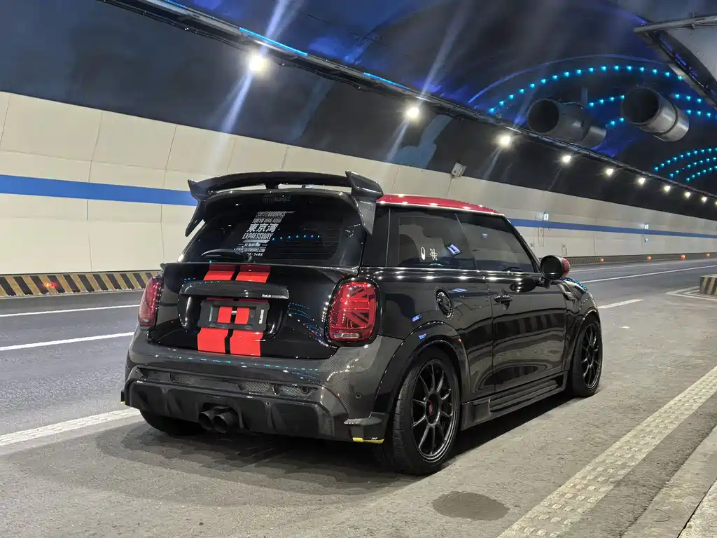 MINI JCW 2018