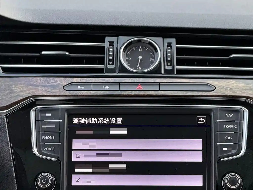 VOLKSWAGEN MAGOTAN 2017