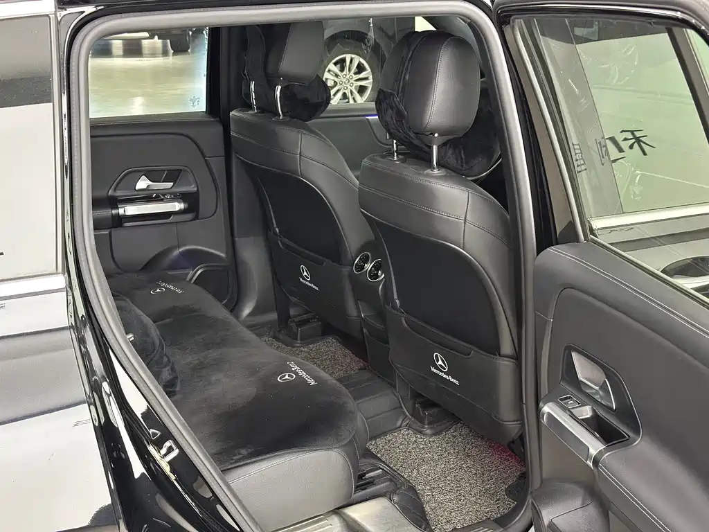 MERCEDES BENZ GLB 2020