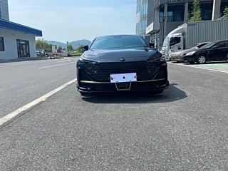CHANGAN UNI-V  2023