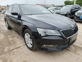 SKODA SUPERB 2019