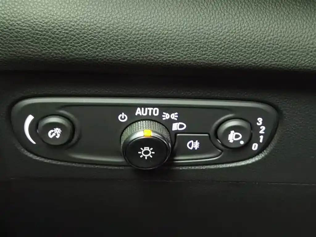 BUICK ENVISION 2023