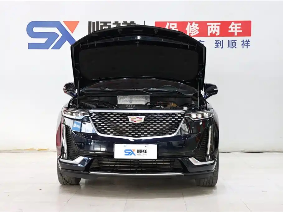 CADILLAC XT6 2021
