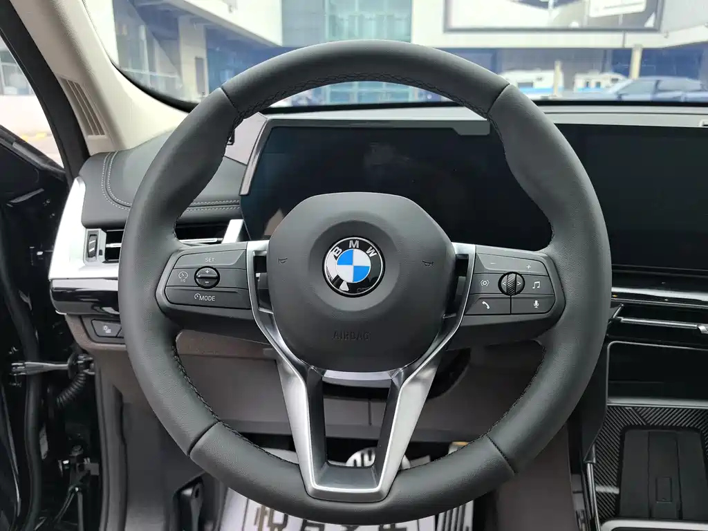 BMW X1 2024