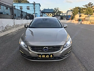 VOLVO S60  2015