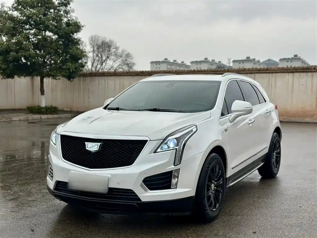CADILLAC XT5