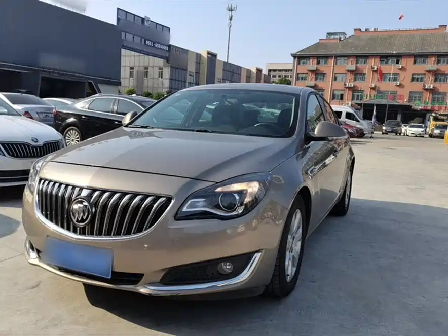 BUICK REGAL