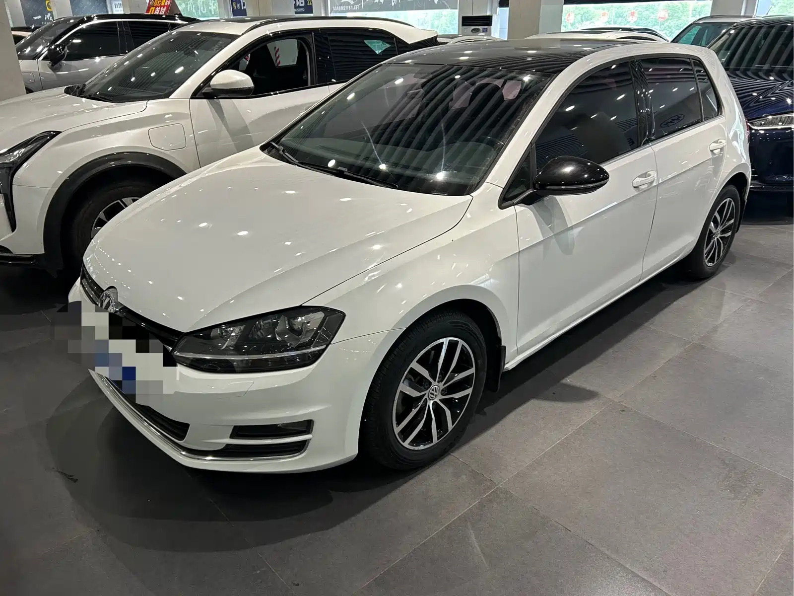 VOLKSWAGEN GOLF