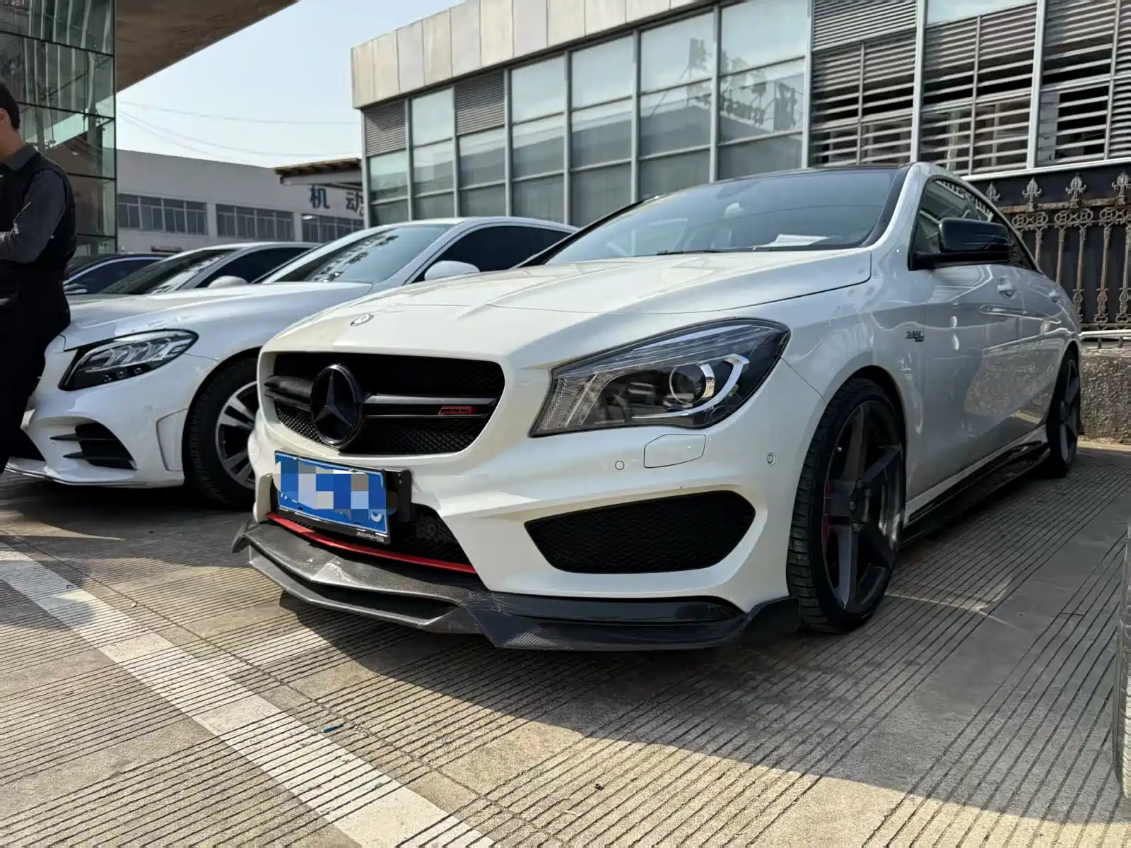 MERCEDES BENZ CLA