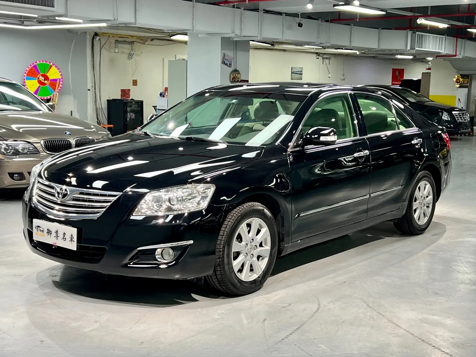 TOYOTA CAMRY