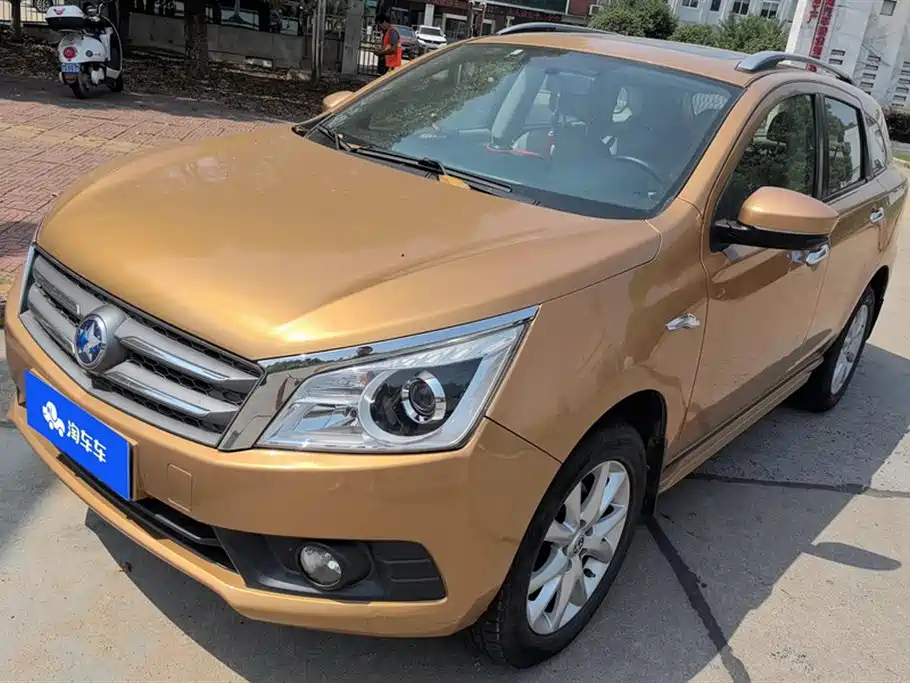 VENUCIA T70