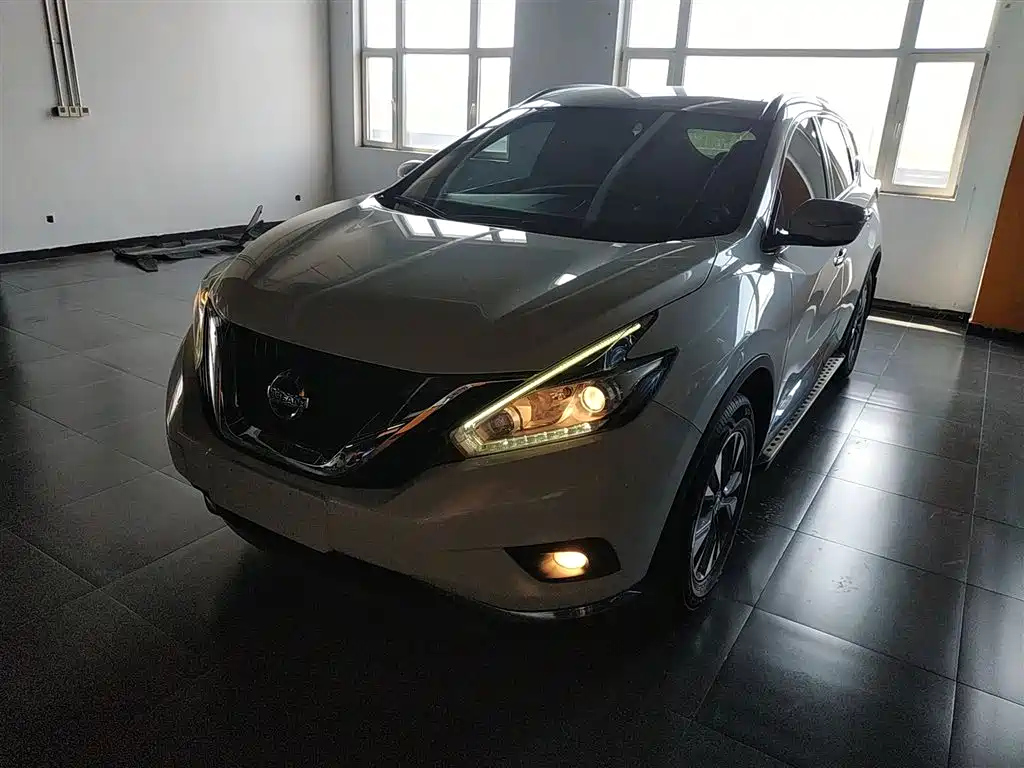 NISSAN MURANO