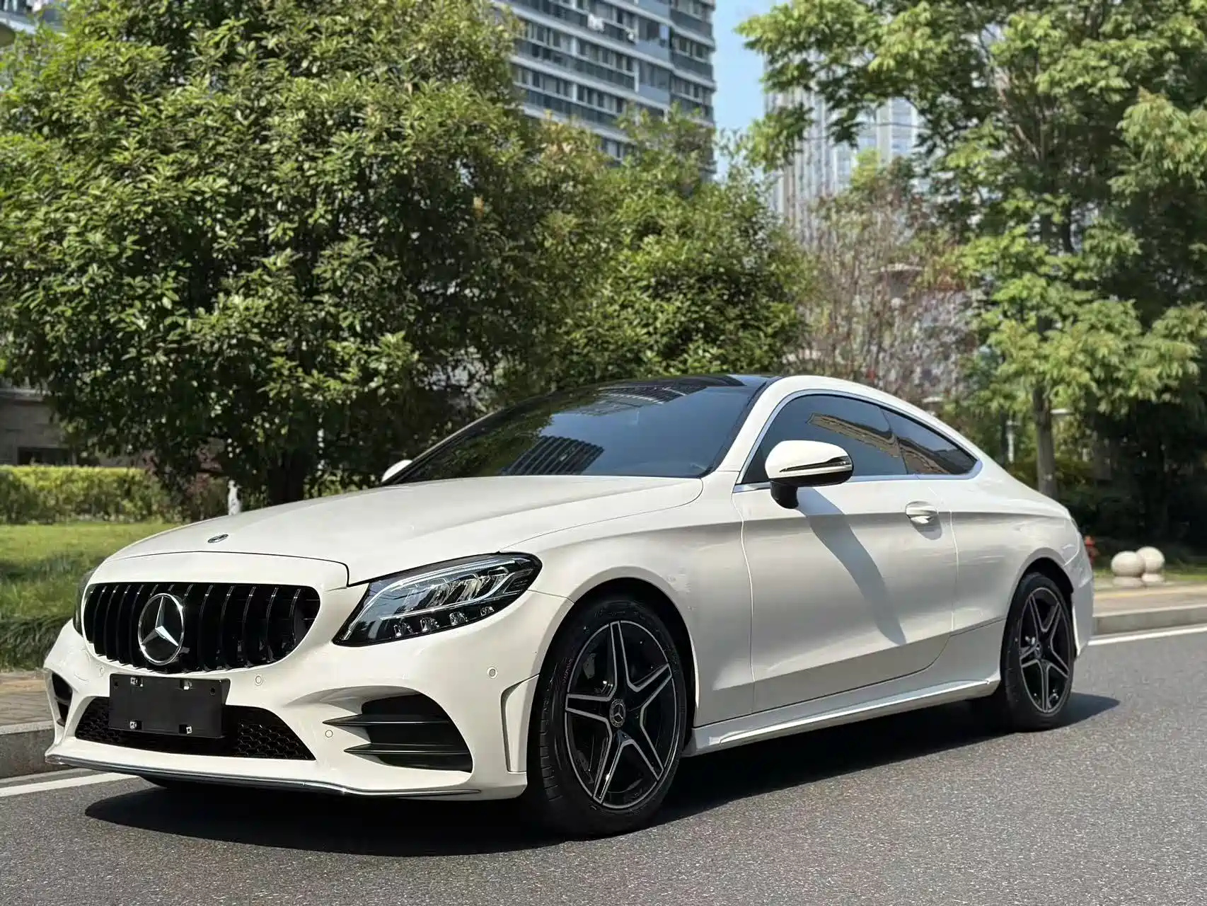 MERCEDES BENZ C-CLASS IMPORT