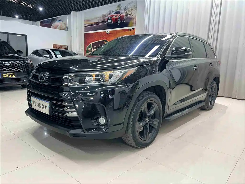 TOYOTA HIGHLANDER