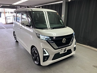 NISSAN ROOX 2021