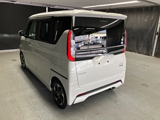 NISSAN ROOX 2021