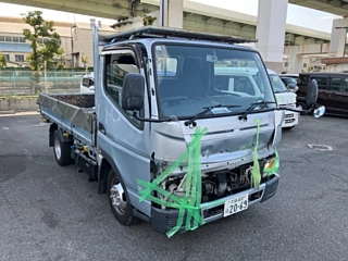 MITSUBISHI CANTER 2015