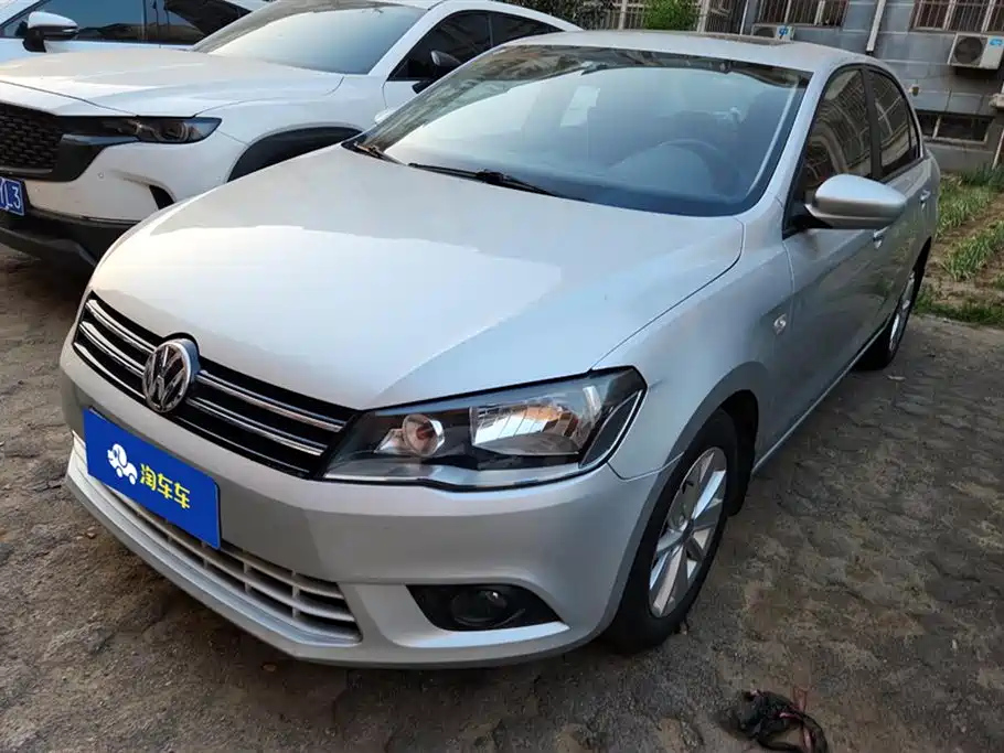 VOLKSWAGEN JETTA 2015