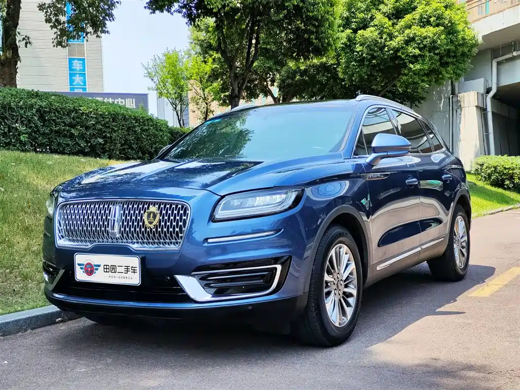 LINCOLN NAVIGATOR IMPORT 2019