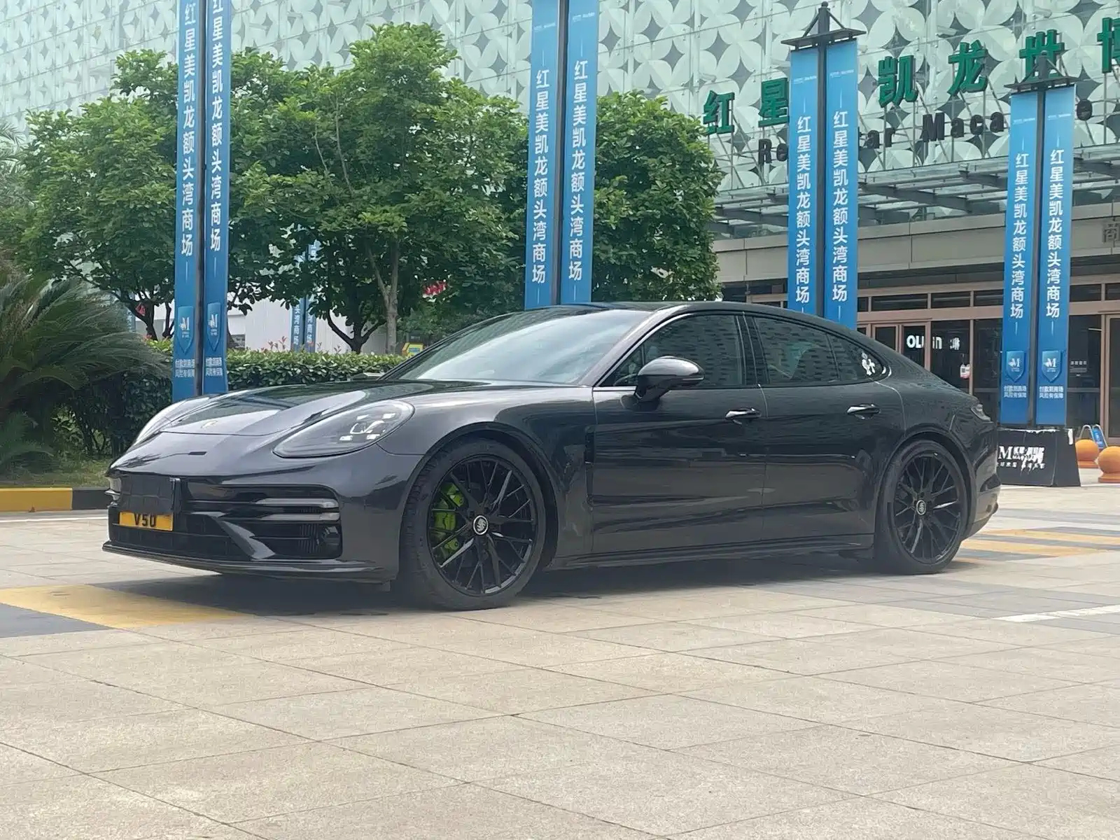 PORSCHE PANAMERA 2019