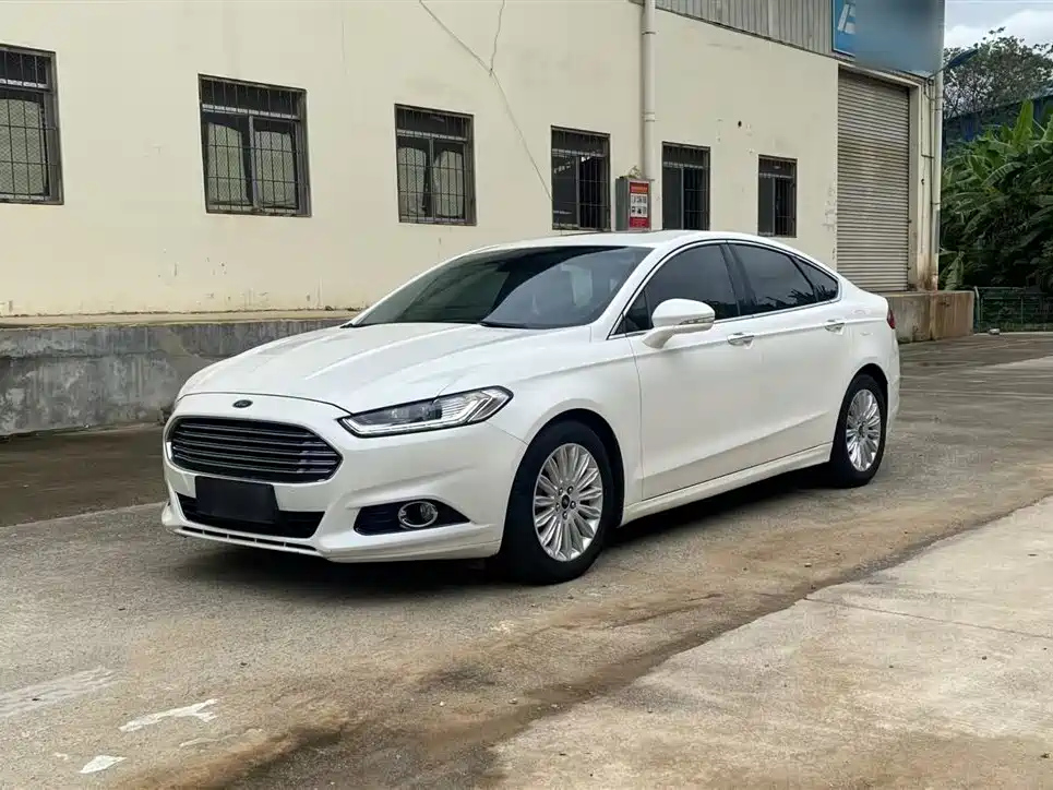 FORD MONDEO 2013