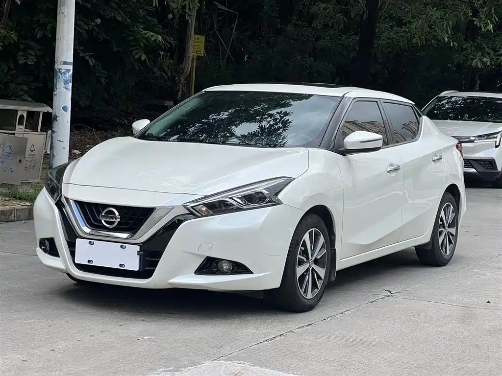 NISSAN LANNIA 2019